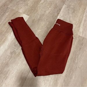 Alphalete OG revival leggings